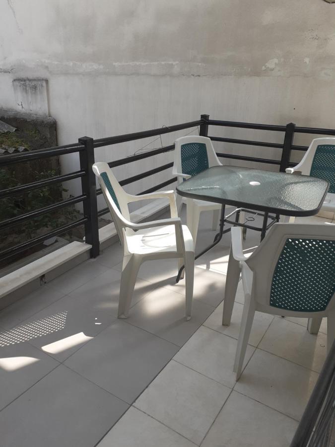 Apartment 101 τriantafyllidi *